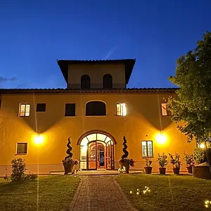 Cascina Cipressa 3*, San Romano (Pisa) Italië