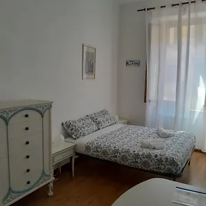 L'iris , Livorno Italië
